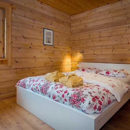 Cozy In Preserje With Sauna *